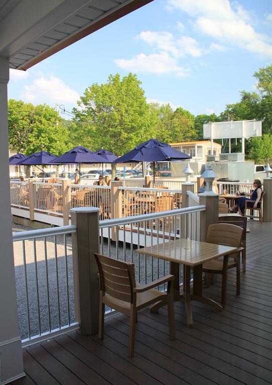 Lake Front Hotel 쿠퍼스타운 외부 사진